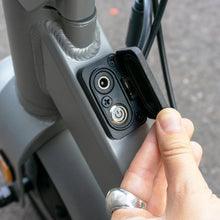 將圖片載入圖庫檢視器 YEEP.ME 100c 法國電動滑板車