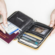 將圖片載入圖庫檢視器 Quilted Passport Wallet RFID安全防盜菱格紋護照夾
